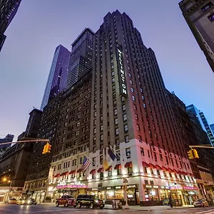 https://wellington-hotel.us-newyorkcity.com